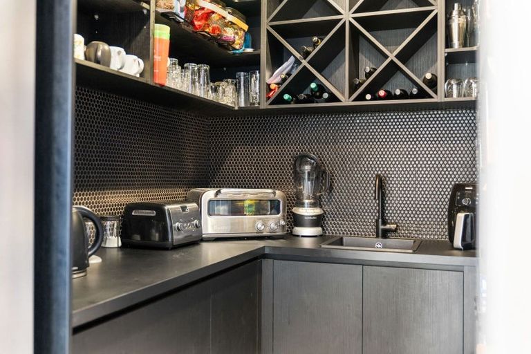 Photo of property in 3 Sandhurst Drive, Papamoa Beach, Papamoa, 3118