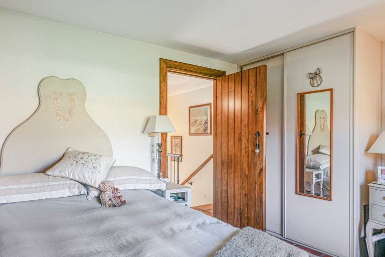 Photo of property in 4/6 Quiet Woman Way, Monaco, Nelson, 7011