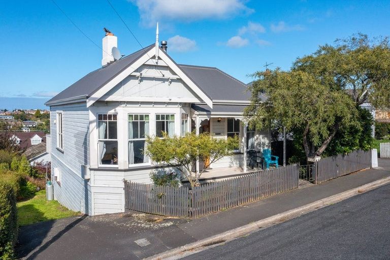 Photo of property in 31 Stanley Street, Kenmure, Dunedin, 9011