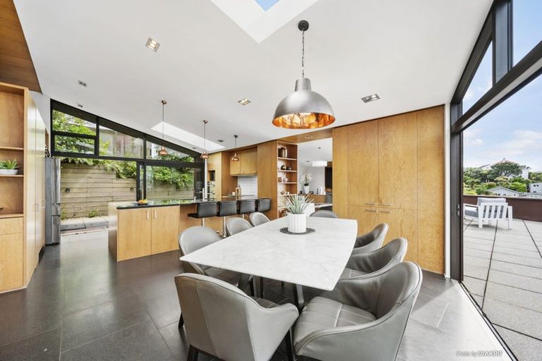 Photo of property in 51 Jubilee Road, Khandallah, Wellington, 6035