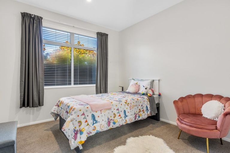 Photo of property in 10 Silver Peaks Drive, West Melton, 7618