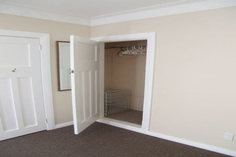 Photo of property in 268 Ohiro Road, Brooklyn, Wellington, 6021