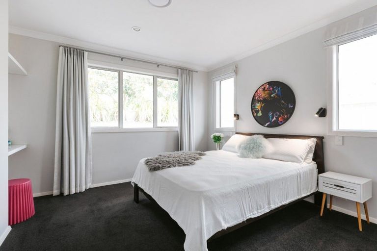 Photo of property in 40 Broadwater Close, Pyes Pa, Tauranga, 3112