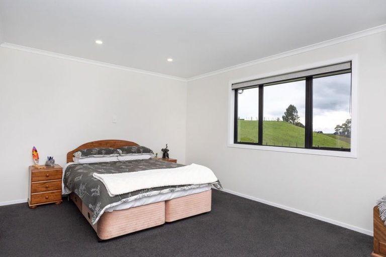 Photo of property in 34 Cowper Road, Dannevirke, 4930