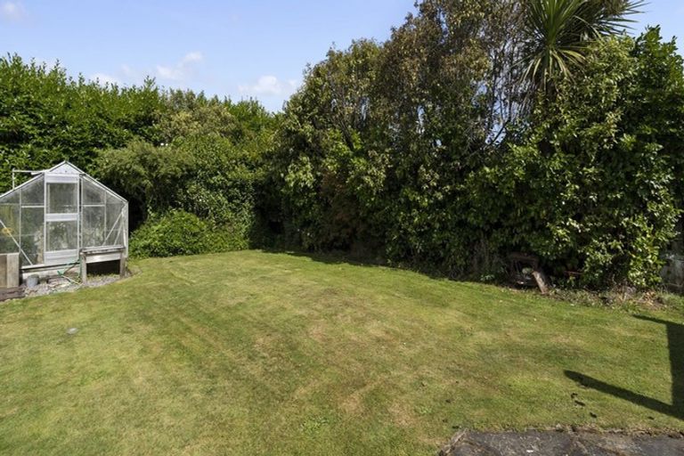 Photo of property in 15 Portia Street, Stratford, 4332