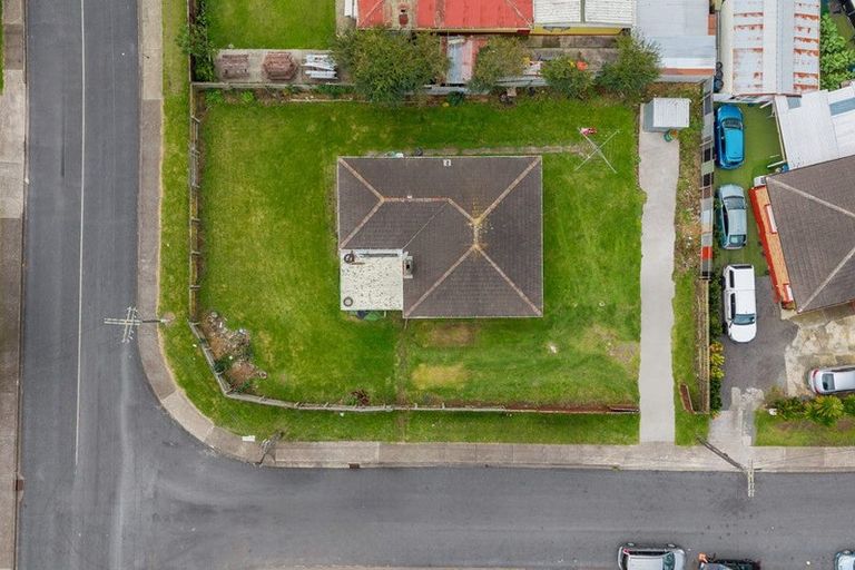 Photo of property in 23 Tindall Crescent, Otara, Auckland, 2023