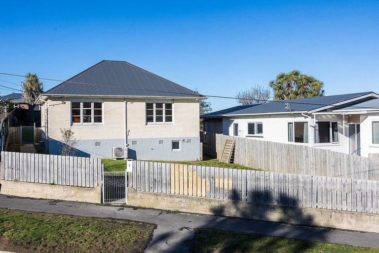 Photo of property in 244 Pine Hill Road, Dalmore, Dunedin, 9010