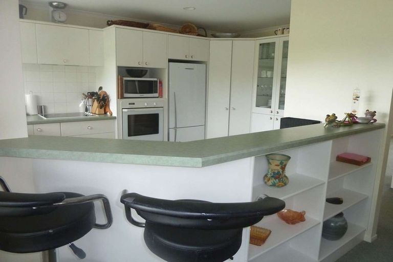 Photo of property in 2/5 Belgate Place, Somerville, Auckland, 2014