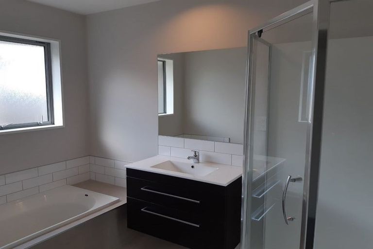 Photo of property in 3 Bradwell Crescent, Halswell, Christchurch, 8025