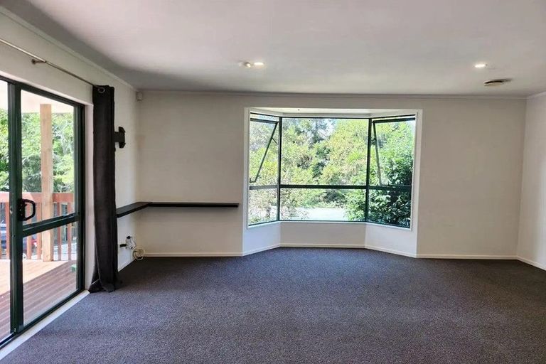 Photo of property in 51b Clayburn Road, Glen Eden, Auckland, 0602