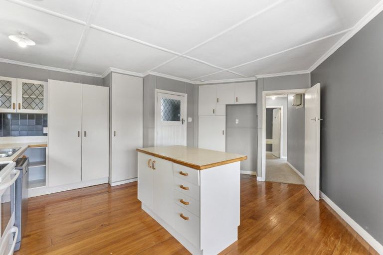 Photo of property in 58 Wakeman Street, Pahiatua, 4910