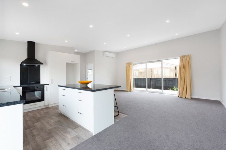 Photo of property in 10/59 Glenview Road, Glen Eden, Auckland, 0602