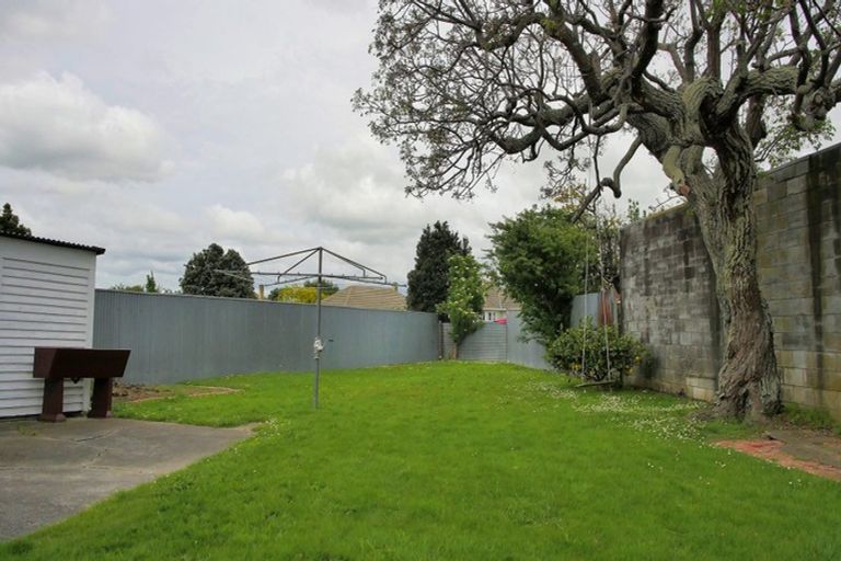 Photo of property in 34 Clyde Crescent, Roslyn, Palmerston North, 4414