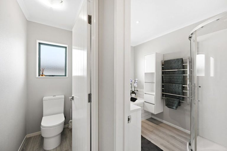 Photo of property in 43 Diomede Glade, Flagstaff, Hamilton, 3210