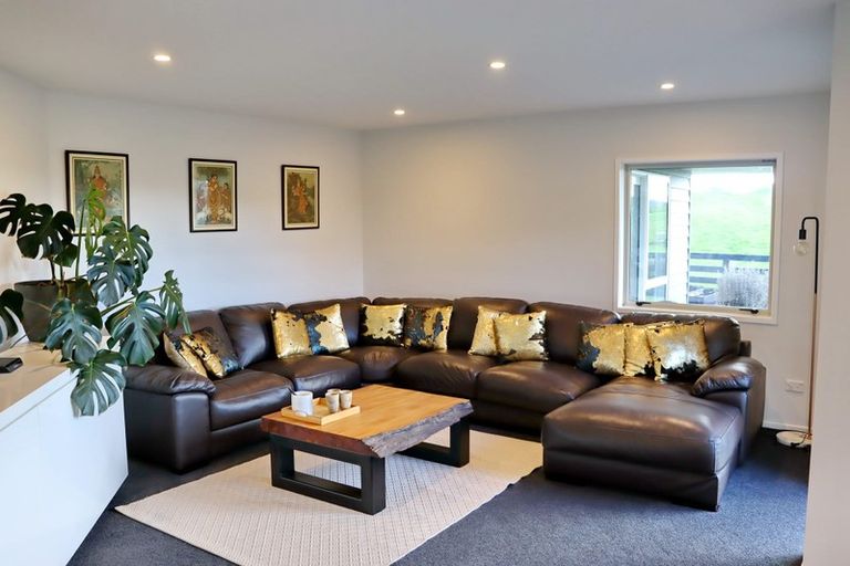 Photo of property in 190 Kaimata Road, Kaimata, Inglewood, 4388