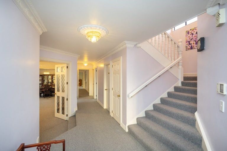 Photo of property in 165 Russell Street, Palmerston North, 4414