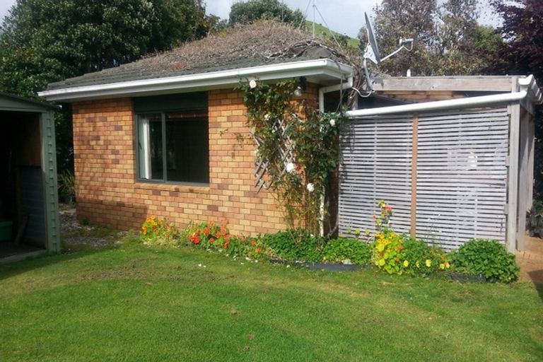 Photo of property in 1481 Clevedon Kawakawa Road, Kawakawa Bay, Papakura, 2585