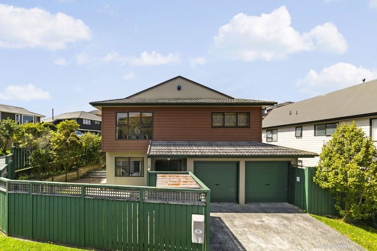 Photo of property in 76 Cortina Avenue, Johnsonville, Wellington, 6037