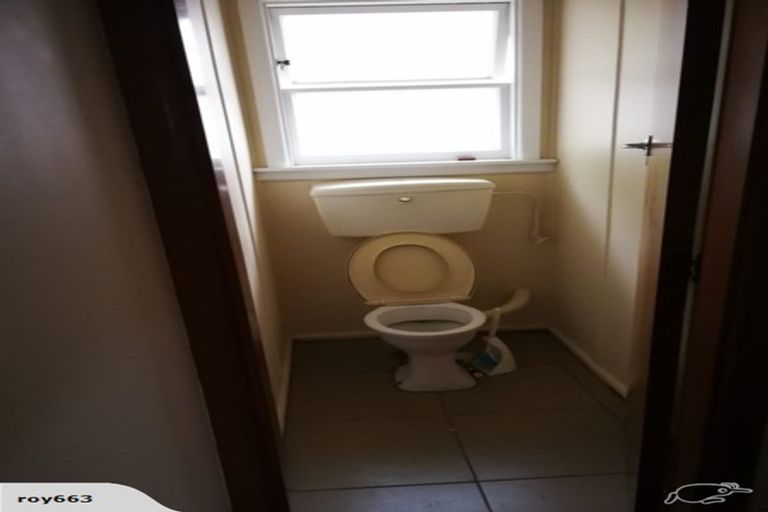 Photo of property in 3/104 Hinau Street, Riccarton, Christchurch, 8041