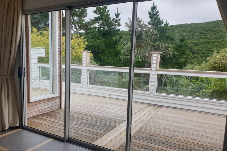 Photo of property in 6 Amos Way, Kingston, Wellington, 6021