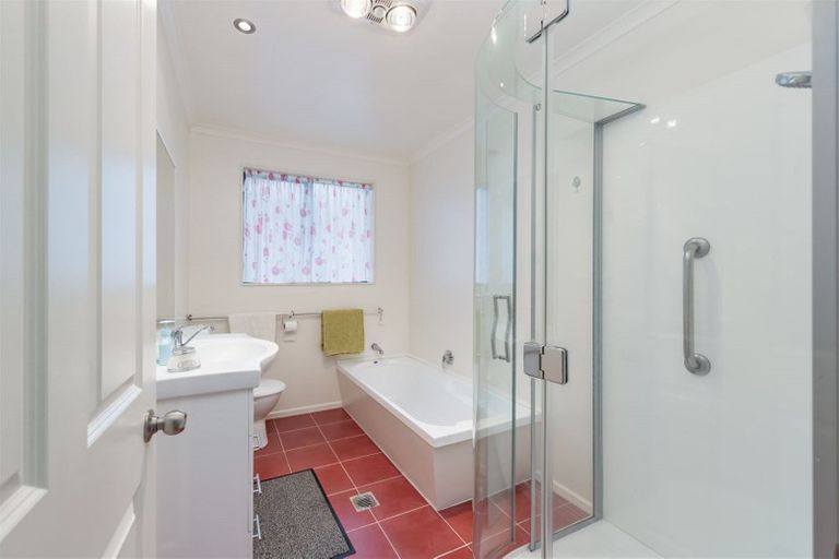 Photo of property in 94 Manuka Street, Stokes Valley, Lower Hutt, 5019