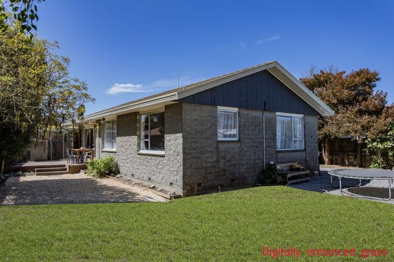 Photo of property in 63 Orrick Crescent, Avondale, Christchurch, 8061