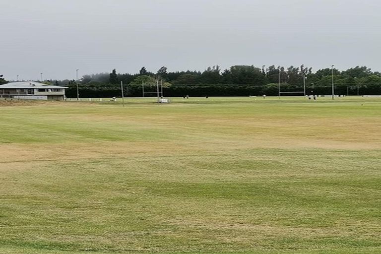 Photo of property in 82 Hakatere Road, Pegasus, 7612