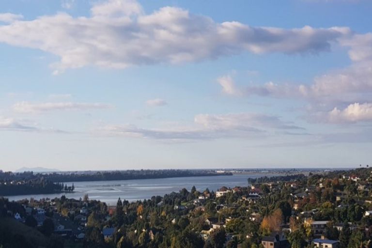 Photo of property in 25 Kite Way, Welcome Bay, Tauranga, 3112