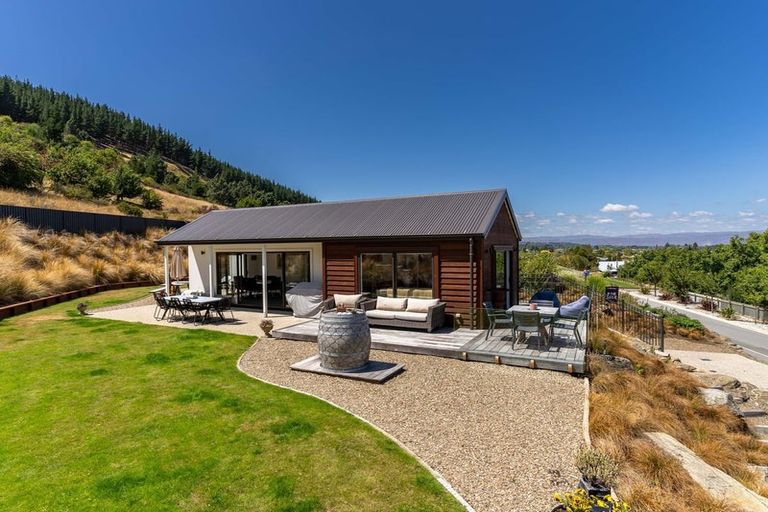 Photo of property in 26 Naylor Street, Clyde, 9330