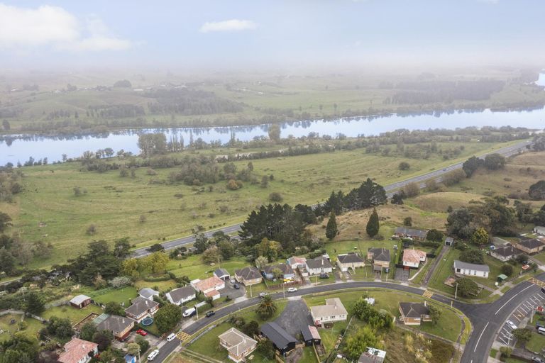 Photo of property in 14 Kohekohe Street, Meremere, Mercer, 2474