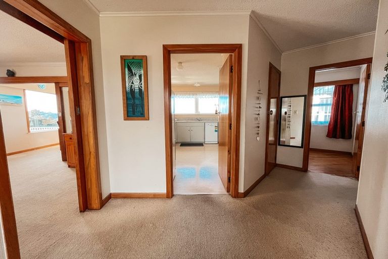 Photo of property in 42 Crawford Crescent, Te Kamo, Whangarei, 0112