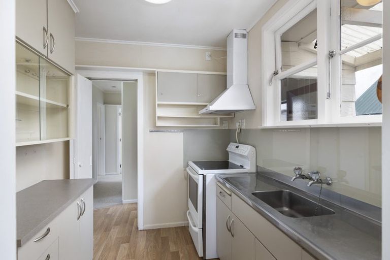 Photo of property in 2 Keaton Street, Masterton, 5810