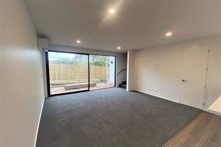 Photo of property in 2/233 Edgeware Road, Edgeware, Christchurch, 8013