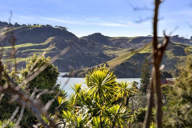 Photo of property in 44b Cross Street, Raglan, 3225