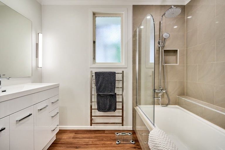 Photo of property in 39 Cleary Street, Waterloo, Lower Hutt, 5011