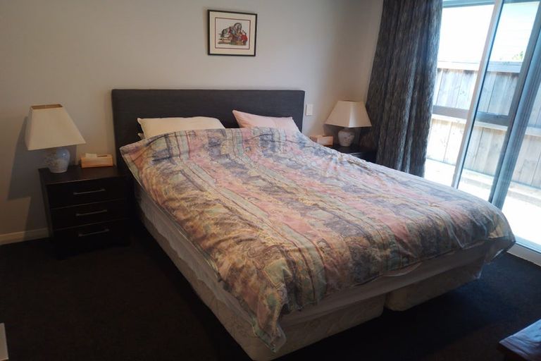 Photo of property in 21 Makura Drive, Papamoa Beach, Papamoa, 3118