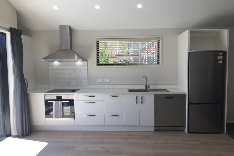 Photo of property in 26 Huxley Place, Lake Hayes, Queenstown, 9304