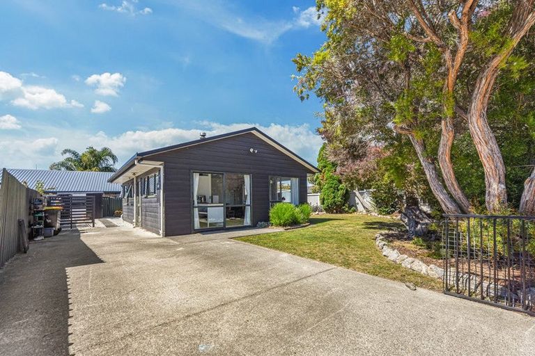 Photo of property in 2 Tillson Crescent, Motueka, 7120
