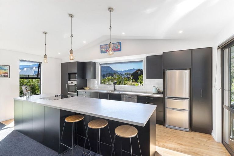 Photo of property in 17 Sandford Terrace, Lower Shotover, Queenstown, 9304