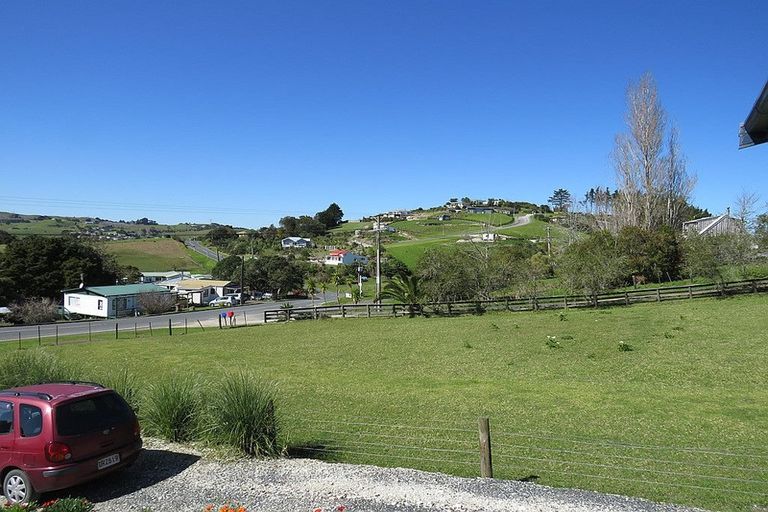 Photo of property in 600 Pahi Road, Pahi, Paparoa, 0571