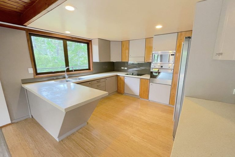 Photo of property in 20 Montressor Place, Howick, Auckland, 2014