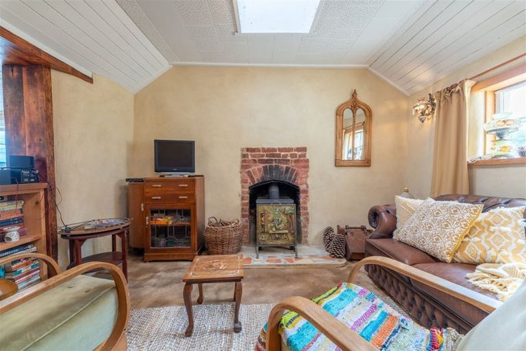 Photo of property in 67 Shag Point Road, Shag Point, Palmerston, 9482