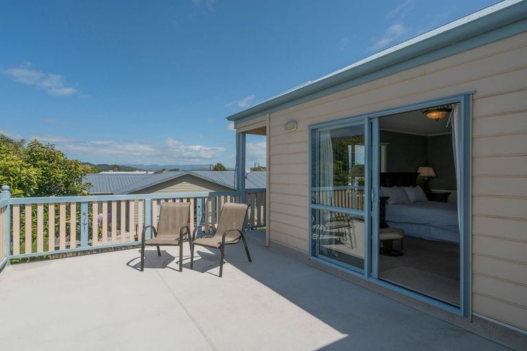 Photo of property in 5 Pipi Dune, Whitianga, 3510