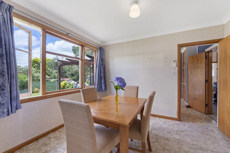 Photo of property in 18 Wincanton Place, Awapuni, Palmerston North, 4412