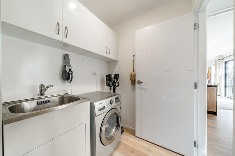 Photo of property in 4 Fenwick Crescent, Wallaceville, Upper Hutt, 5018