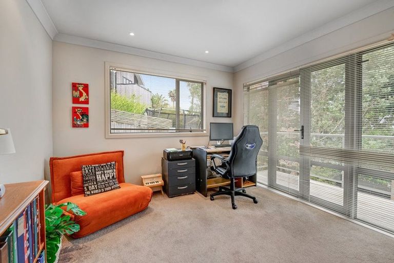 Photo of property in 5 Palm Cove, Arkles Bay, Whangaparaoa, 0932