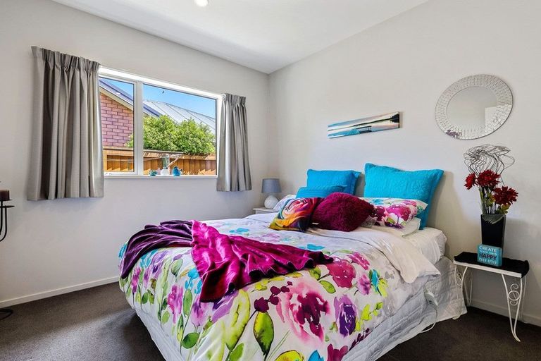 Photo of property in 76 Rushmore Drive, Belfast, Christchurch, 8051