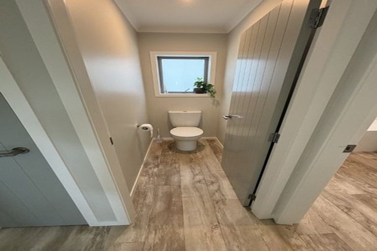 Photo of property in 48 Te Moana Road, Waikanae Beach, Waikanae, 5036