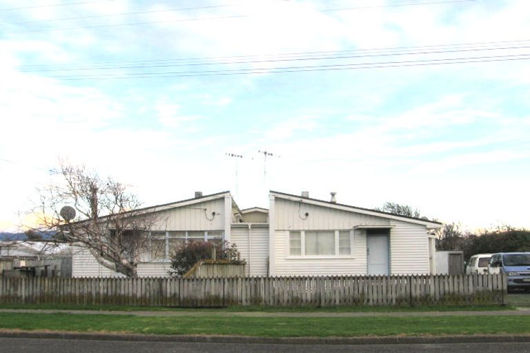 Photo of property in 24/22 Temuera Street, Otaki, 5512