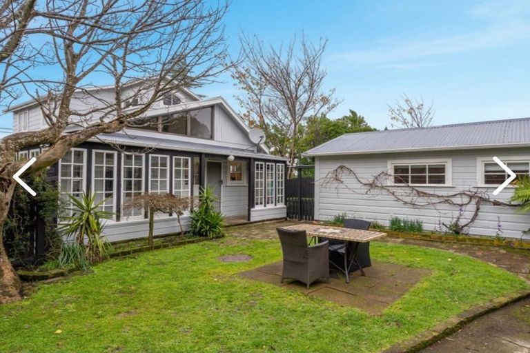 Photo of property in 12 Wallace Street, Featherston, 5710